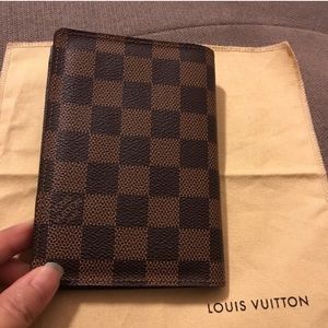 Louis Vuitton Damier NM Passport Cover